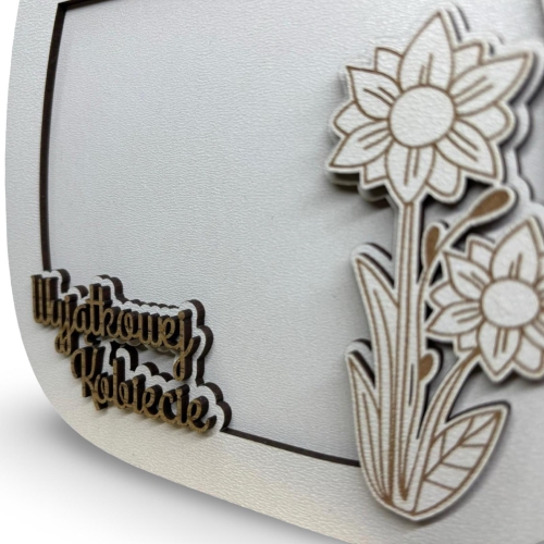 box dzień kobiet, topper boks dzień kobiet, dekoracja do kwiatów dzień kobiet, pik do bukietu dzień kobiet, topper do prezentów 8 marca, dekoracje dzień kobiet, pik z napisem dzień kobiet, ozdoba do upominku dzień kobiet